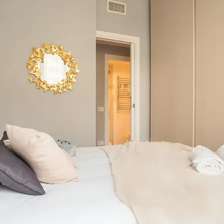 The Rent - Lovely Two-bedroom Near Bocconi Milaan